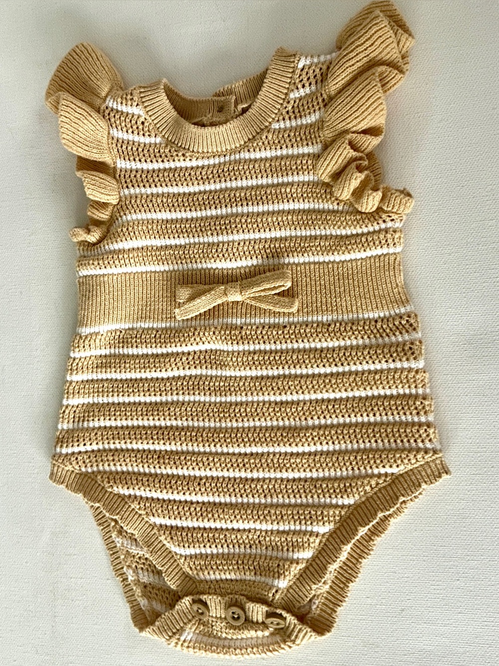 Cloud island girl’s Striped Ruffle Pointelle
Sweater Tank Romper.  Size Newborn.